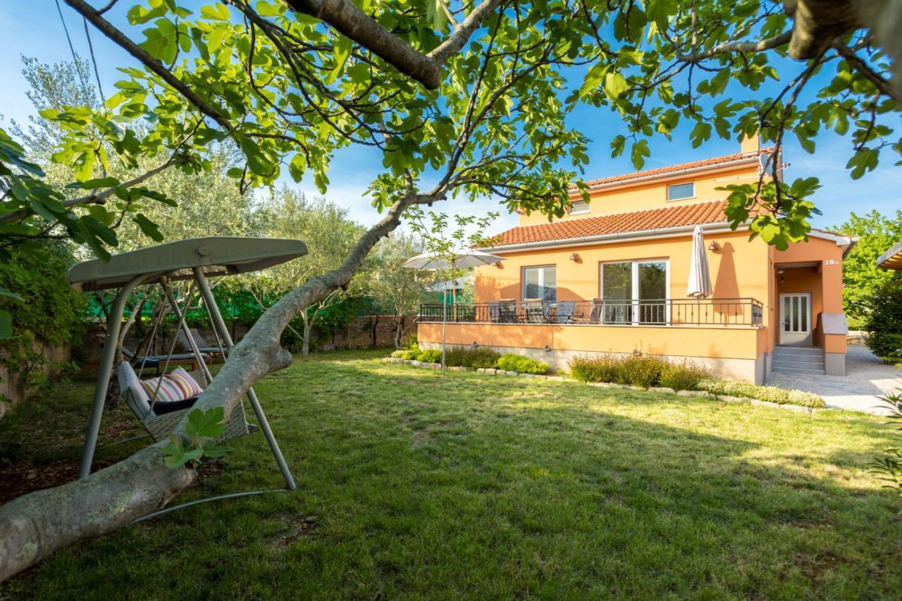 Holiday House Toici Nenadici  Exterior photo