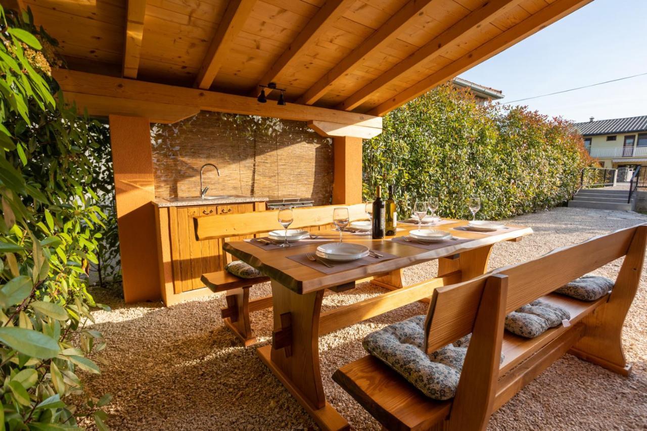 Holiday House Toici Nenadici  Exterior photo
