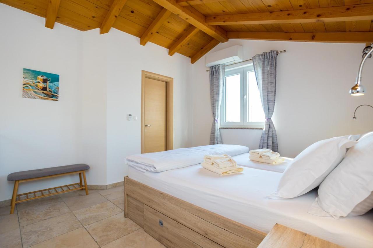 Holiday House Toici Nenadici  Exterior photo